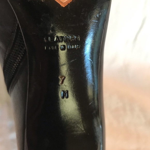 Yves Saint Laurent Boots - Booties - Picture 5 of 5